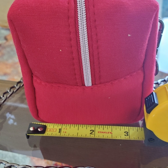 Christian Dior Red Chain Crossbody Bag - Picture 3 of 6